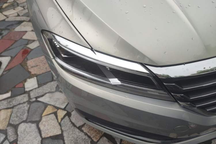 Used Volkswagen Lavida 2019 280TSI DSG Comfort Edition China VI standard Right Front Headlight