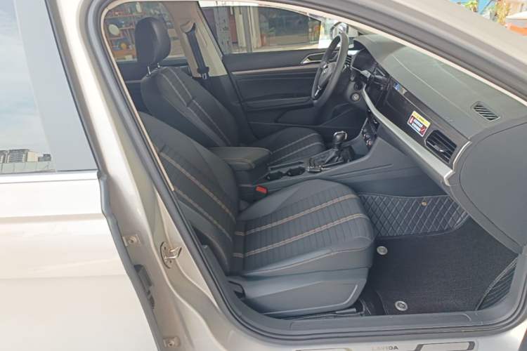 Used Volkswagen Lavida 2019 280TSI DSG Comfort Edition China VI standard Right Front Seat