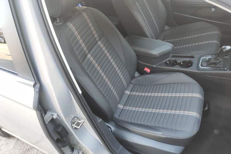 Used Volkswagen Lavida 2019 280TSI DSG Comfort Edition China VI standard Right Front Seat