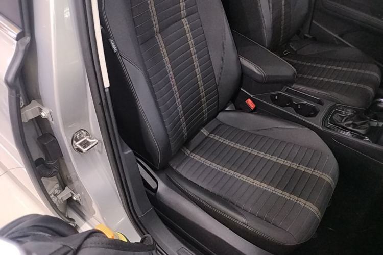 Used Volkswagen Lavida 2019 280TSI DSG Comfort Edition China VI standard Right Front Seat