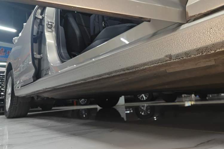 Used Volkswagen Lavida 2019 280TSI DSG Comfort Edition China VI standard Right Side Sill
