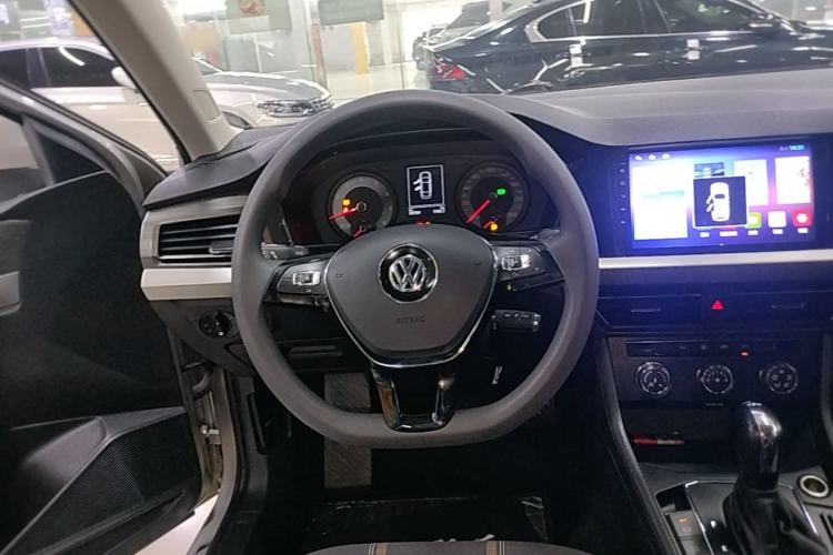 Used Volkswagen Lavida 2019 280TSI DSG Comfort Edition China VI standard Steering Wheel