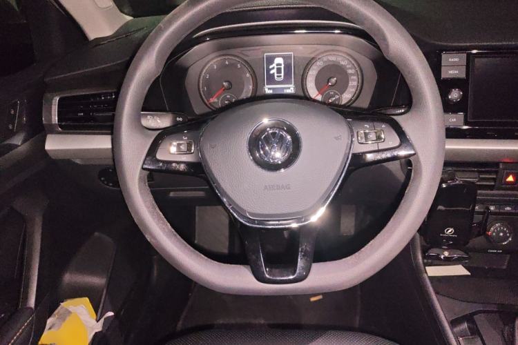 Used Volkswagen Lavida 2019 1.5L Automatic Comfort Edition China VI Standard Steering Wheel