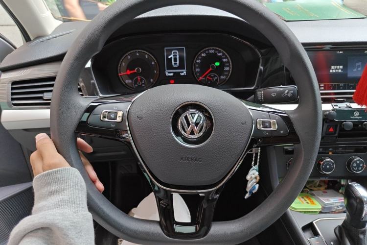 Used Volkswagen Lavida 2019 280TSI DSG Comfort Edition China VI standard Steering Wheel