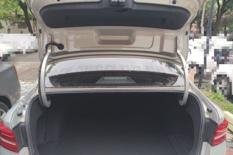 Used Volkswagen Lavida 2019 280TSI DSG Comfort Edition China VI standard Trunk