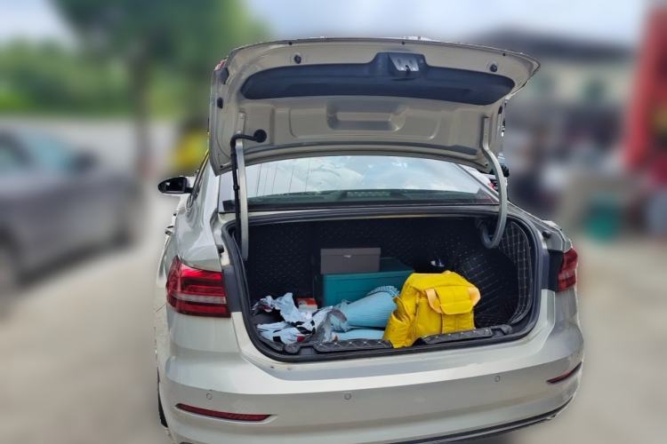 Used Volkswagen Lavida 2019 280TSI DSG Luxury Edition China VI Standard Trunk