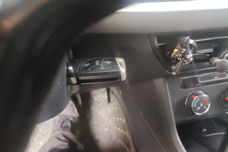Used Volkswagen Lavida 2019 1.5L Automatic Comfort Edition China VI Standard Vehicle Key