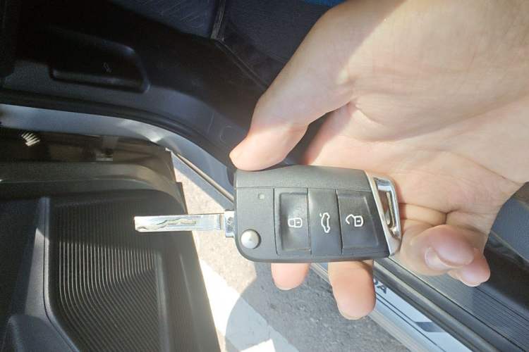 Used Volkswagen Lavida 2019 280TSI DSG Comfort Edition China VI standard Vehicle Key