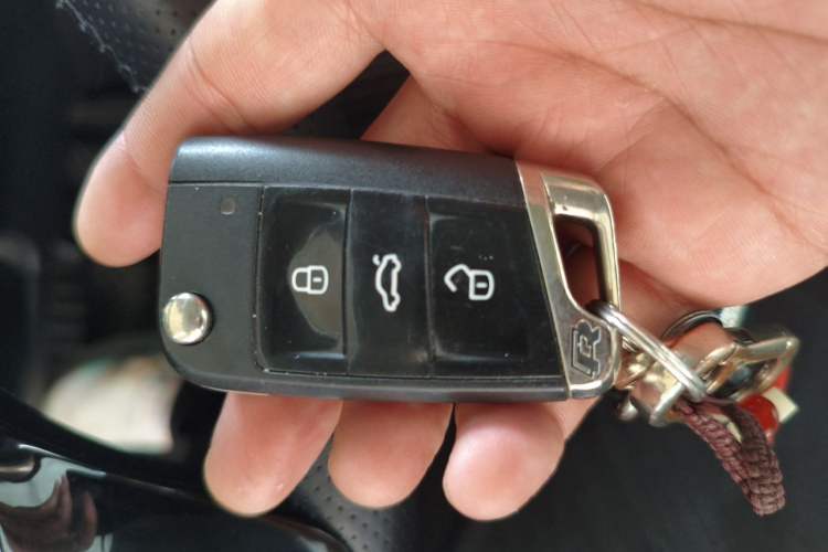 Used Volkswagen Lavida 2019 1.5L Automatic Comfort Edition China VI Standard Vehicle Key
