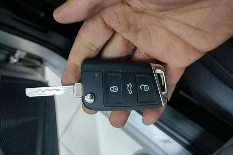 Used Volkswagen Lavida 2019 280TSI DSG Comfort Edition China VI standard Vehicle Key