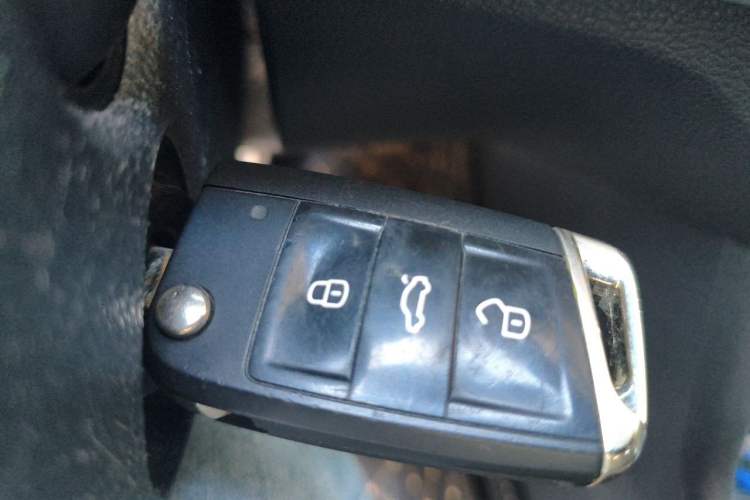 Used Volkswagen Lavida 2019 1.5L Automatic Comfort Edition China VI Standard Vehicle Key
