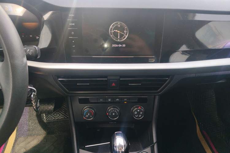 Used Volkswagen Lavida 2021 280TSI DSG Comfort Edition Audio And AC Panel