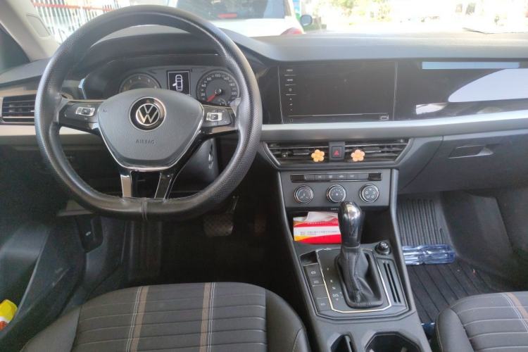 Used Volkswagen Lavida 2021 280TSI DSG Comfort Edition Center Console
