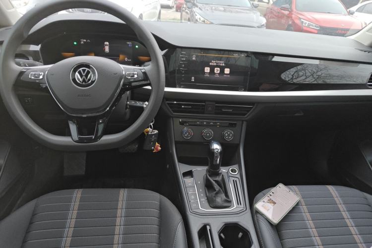 Used Volkswagen Lavida 2021 280TSI DSG Comfort Edition Center Console