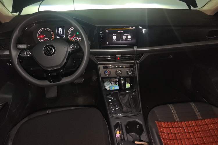 Used Volkswagen Lavida 2021 280TSI DSG Comfort Edition Center Console