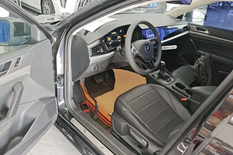 Used Volkswagen Lavida 2021 1.5L Automatic Comfort Edition Driver Seat