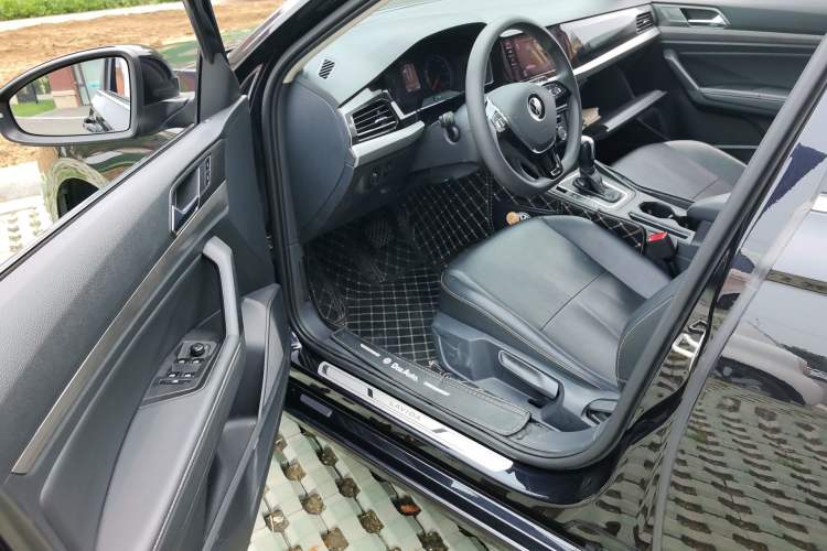 Used Volkswagen Lavida 2021 280TSI DSG Comfort Edition Driver Seat