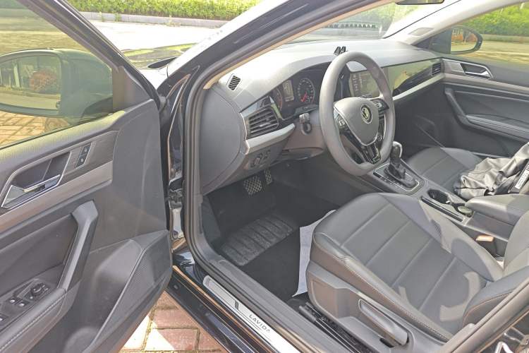 Used Volkswagen Lavida 2021 1.5L Automatic Comfort Edition Driver Seat