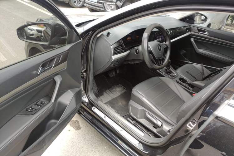 Used Volkswagen Lavida 2021 1.5L Automatic Comfort Edition Driver Seat