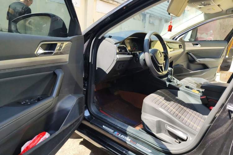 Used Volkswagen Lavida 2021 280TSI DSG Comfort Edition Driver Seat