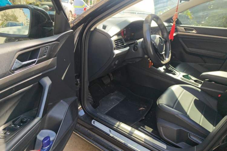 Used Volkswagen Lavida 2021 1.5L Automatic Comfort Edition Driver Seat