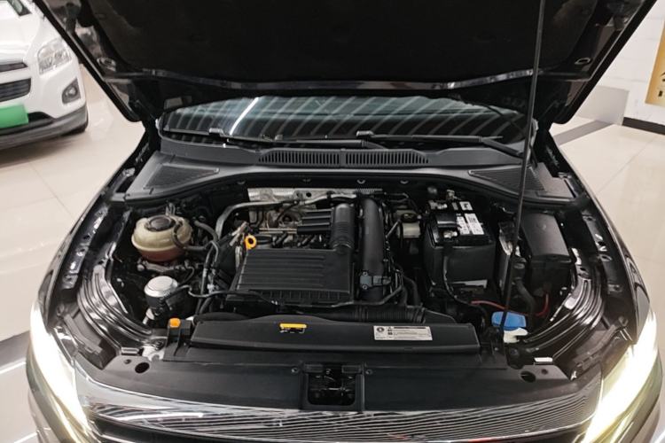 Used Volkswagen Lavida 2021 280TSI DSG Comfort Edition Engine Bay
