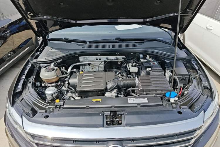 Used Volkswagen Lavida 2021 1.5L Automatic Comfort Edition Engine Bay