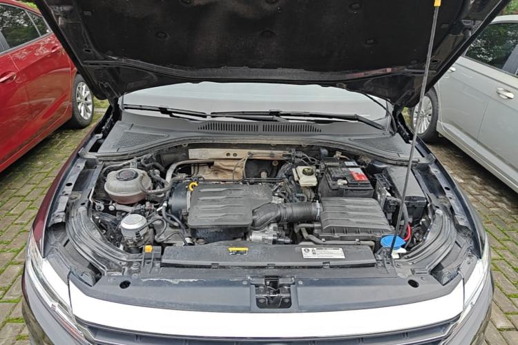 Used Volkswagen Lavida 2021 1.5L Automatic Comfort Edition Engine Bay