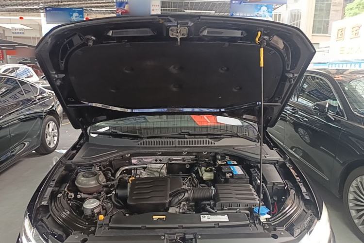 Used Volkswagen Lavida 2021 1.5L Automatic Comfort Edition Engine Bay