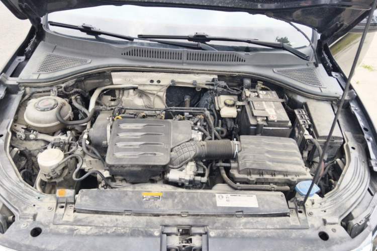 Used Volkswagen Lavida 2021 1.5L Automatic Comfort Edition Engine Bay