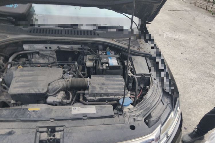 Used Volkswagen Lavida 2021 1.5L Automatic Comfort Edition Engine Bay Left
