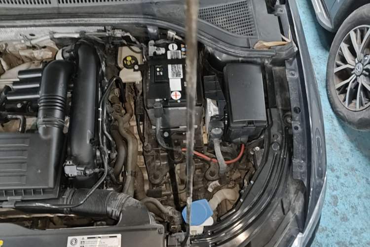 Used Volkswagen Lavida 2021 280TSI DSG Luxury Edition Engine Bay Left