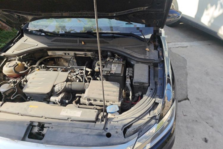 Used Volkswagen Lavida 2021 1.5L Automatic Comfort Edition Engine Bay Left