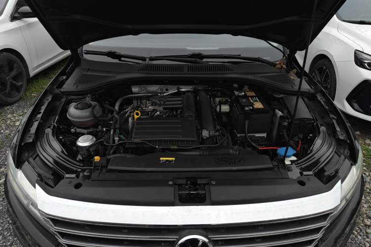 Used Volkswagen Lavida 2021 280TSI DSG Comfort Edition Engine Bay