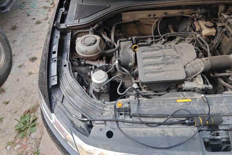 Used Volkswagen Lavida 2021 1.5L Automatic Comfort Edition Engine Bay Right