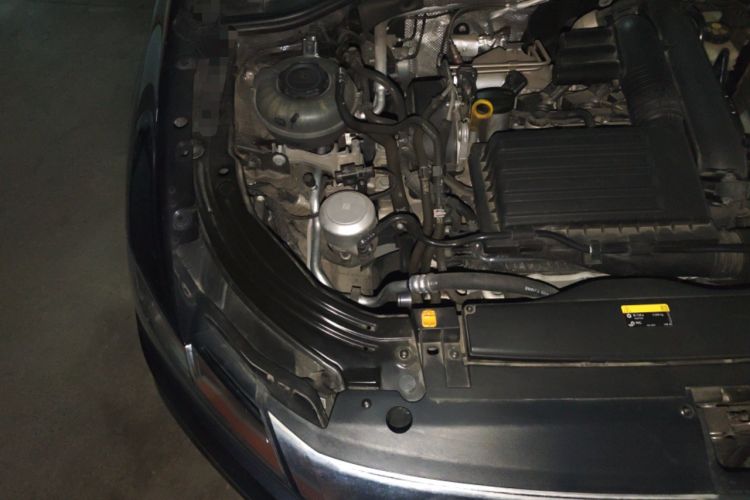 Used Volkswagen Lavida 2021 280TSI DSG Comfort Edition Engine Bay Right