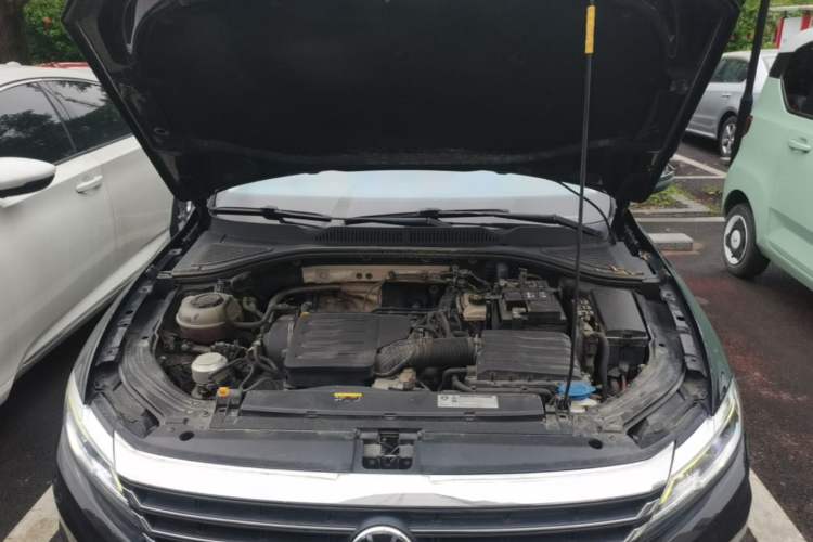Used Volkswagen Lavida 2021 1.5L Automatic Comfort Edition Engine Bay