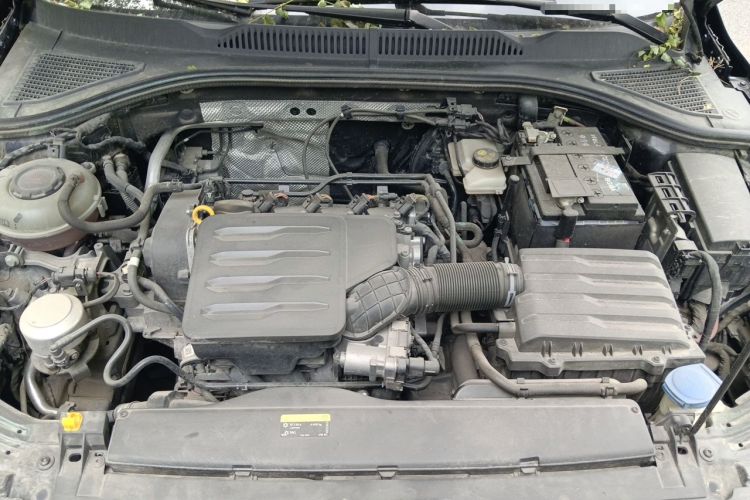 Used Volkswagen Lavida 2021 1.5L Automatic Comfort Edition Engine Bay