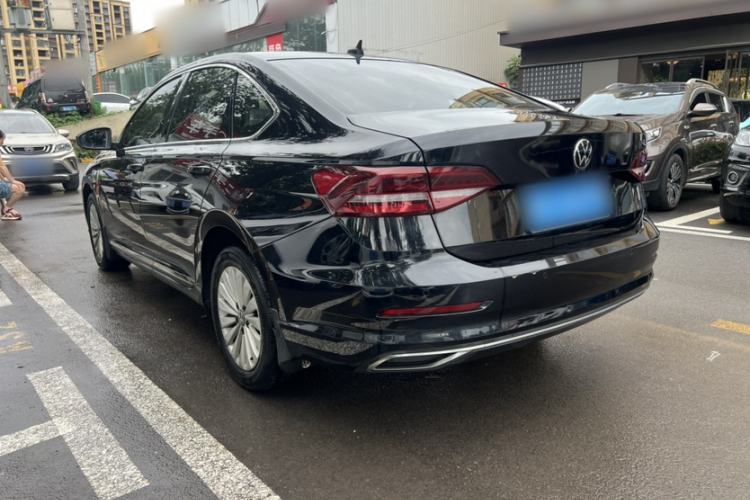 Used Volkswagen Lavida 2021 1.5L Automatic Comfort Edition Exterior 3