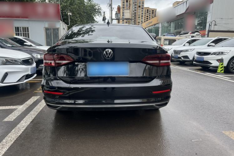 Used Volkswagen Lavida 2021 1.5L Automatic Comfort Edition Exterior 4