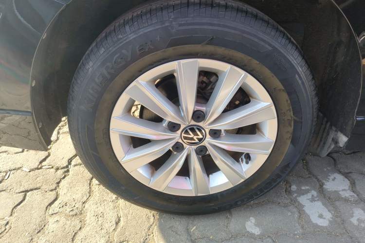 Used Volkswagen Lavida 2021 1.5L Automatic Fashion Edition Exterior 4