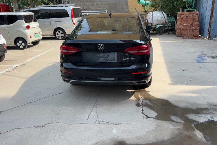 Used Volkswagen Lavida 2021 1.5L Automatic Vision Edition Exterior 5