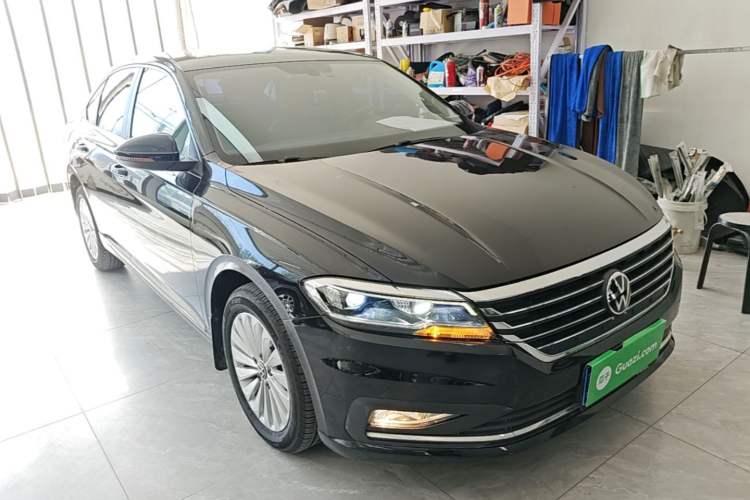 Used Volkswagen Lavida 2021 1.5L Automatic Comfort Edition Front Right 45 Deg