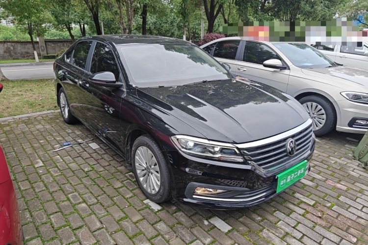 Used Volkswagen Lavida 2021 1.5L Automatic Comfort Edition Front Right 45 Deg