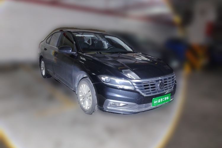 Used Volkswagen Lavida 2021 1.5L Automatic Comfort Edition Front Right 45 Deg