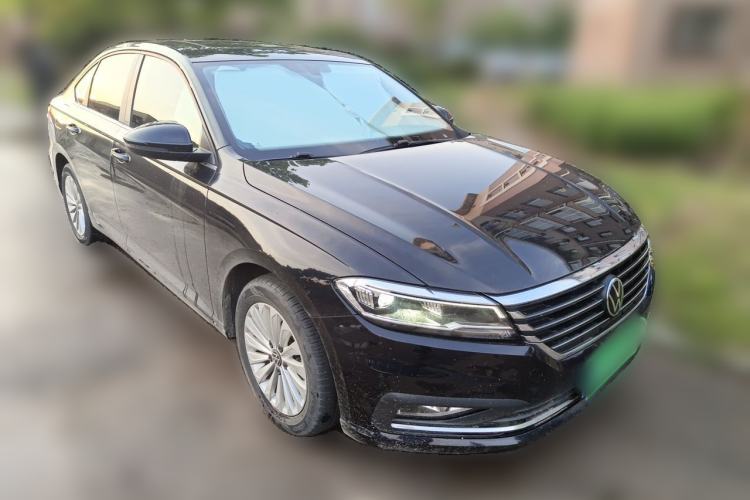 Used Volkswagen Lavida 2021 1.5L Automatic Comfort Edition Front Right 45 Deg