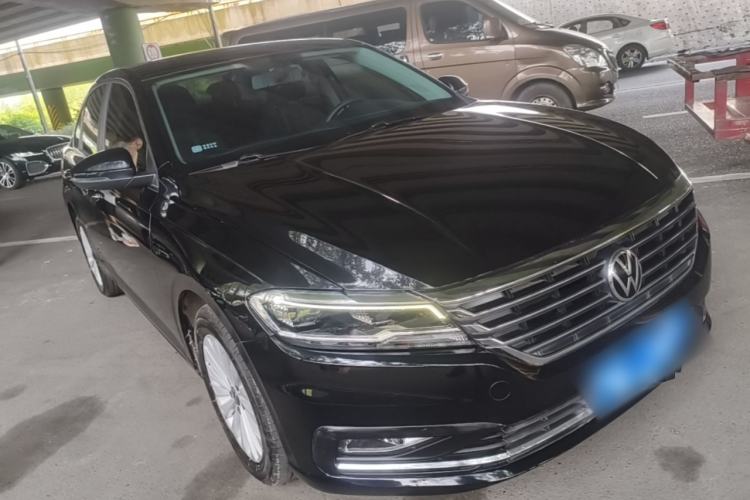 Used Volkswagen Lavida 2021 280TSI DSG Comfort Edition Front Right 45 Deg