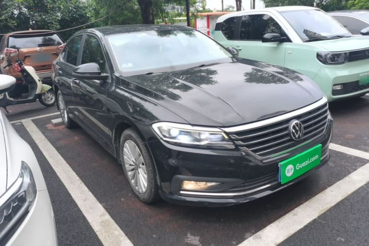 Used Volkswagen Lavida 2021 1.5L Automatic Comfort Edition Front Right 45 Deg