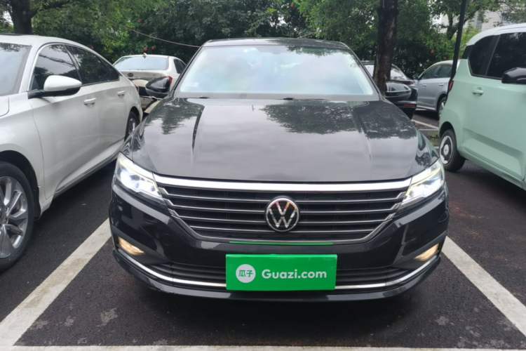 Used Volkswagen Lavida 2021 1.5L Automatic Comfort Edition Front