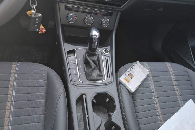 Used Volkswagen Lavida 2021 280TSI DSG Comfort Edition Gear Lever